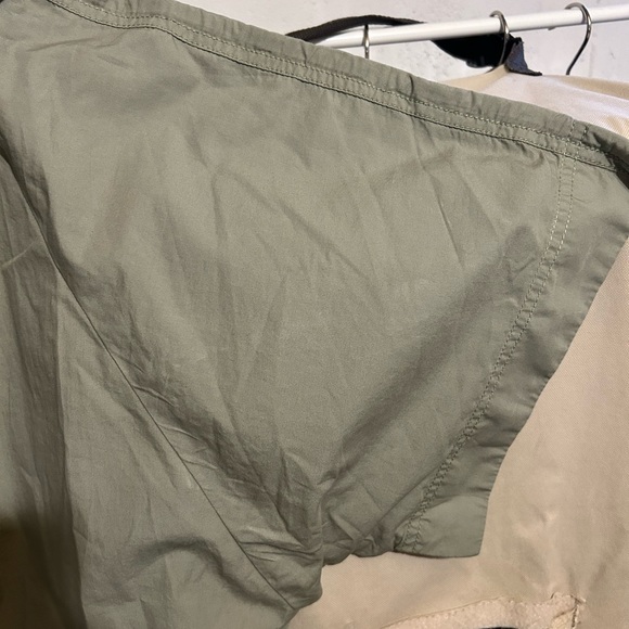 NWT! Loft light jacket with hoodie - Picture 4 of 9